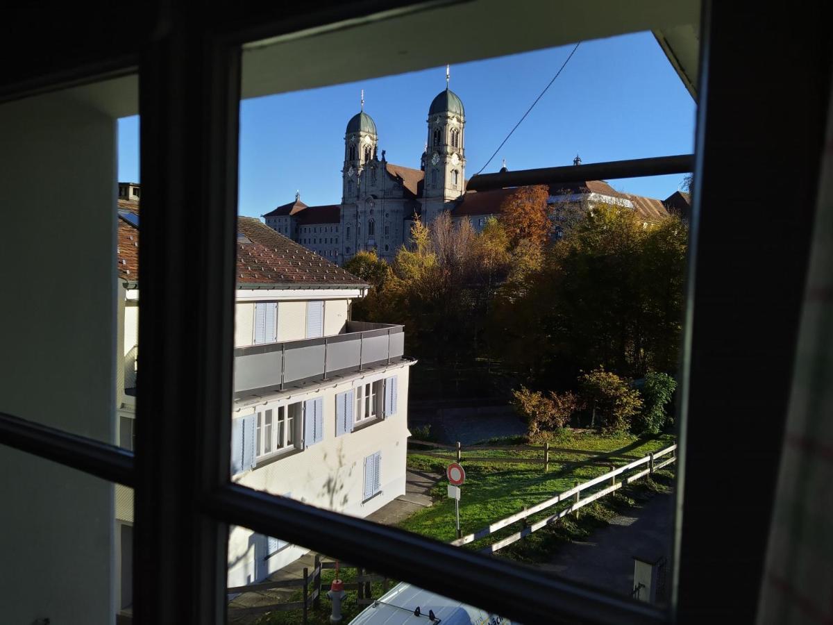 Gasthaus Meinradsberg Einsiedeln Exterior foto
